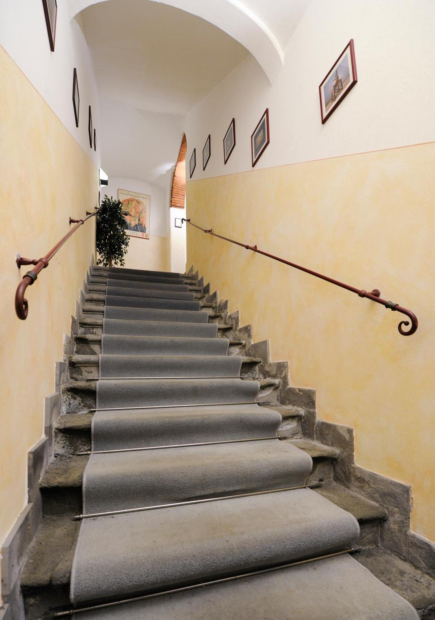 Hotel Amalfitana Pisa Exterior foto