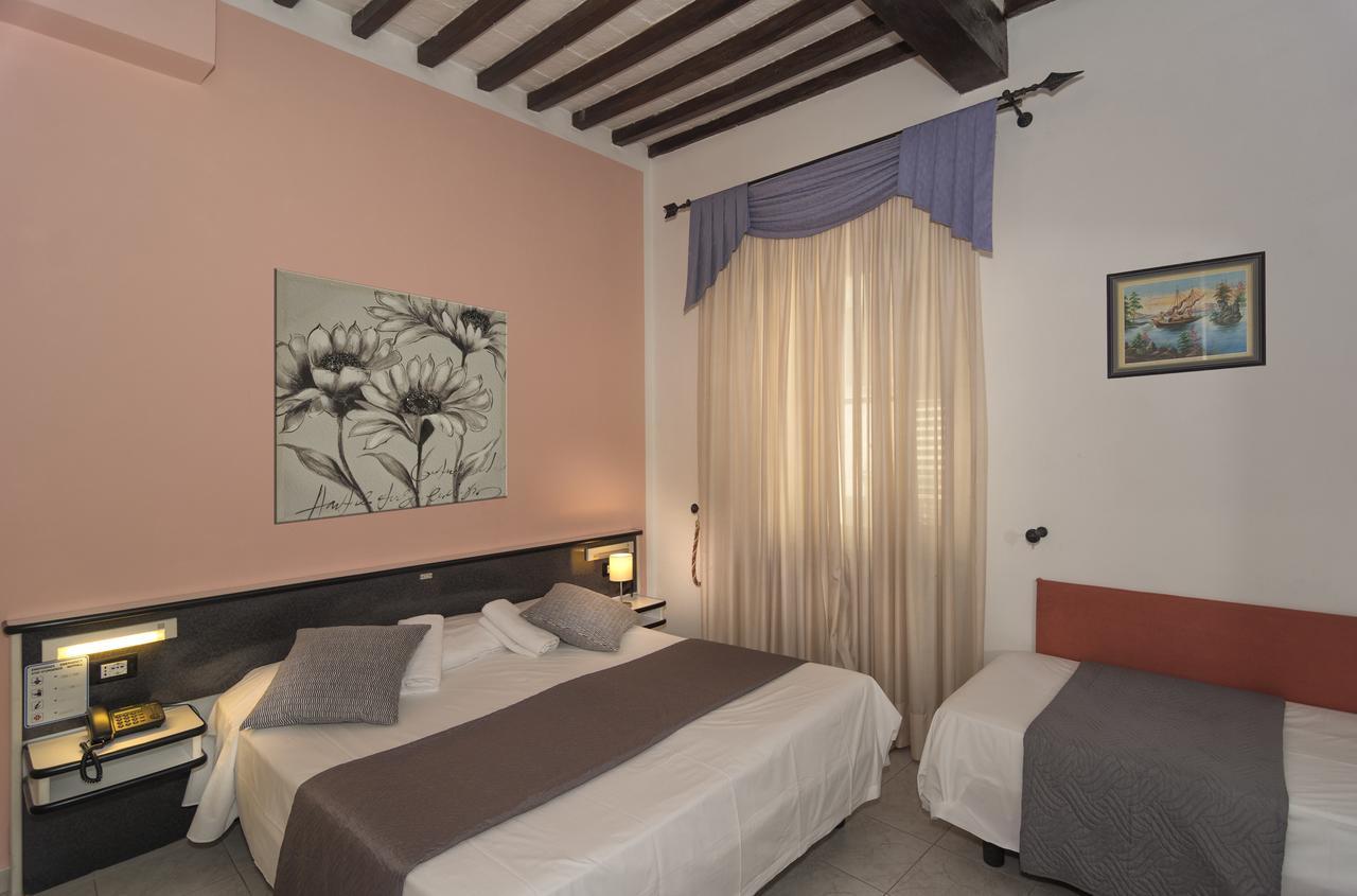 Hotel Amalfitana Pisa Exterior foto