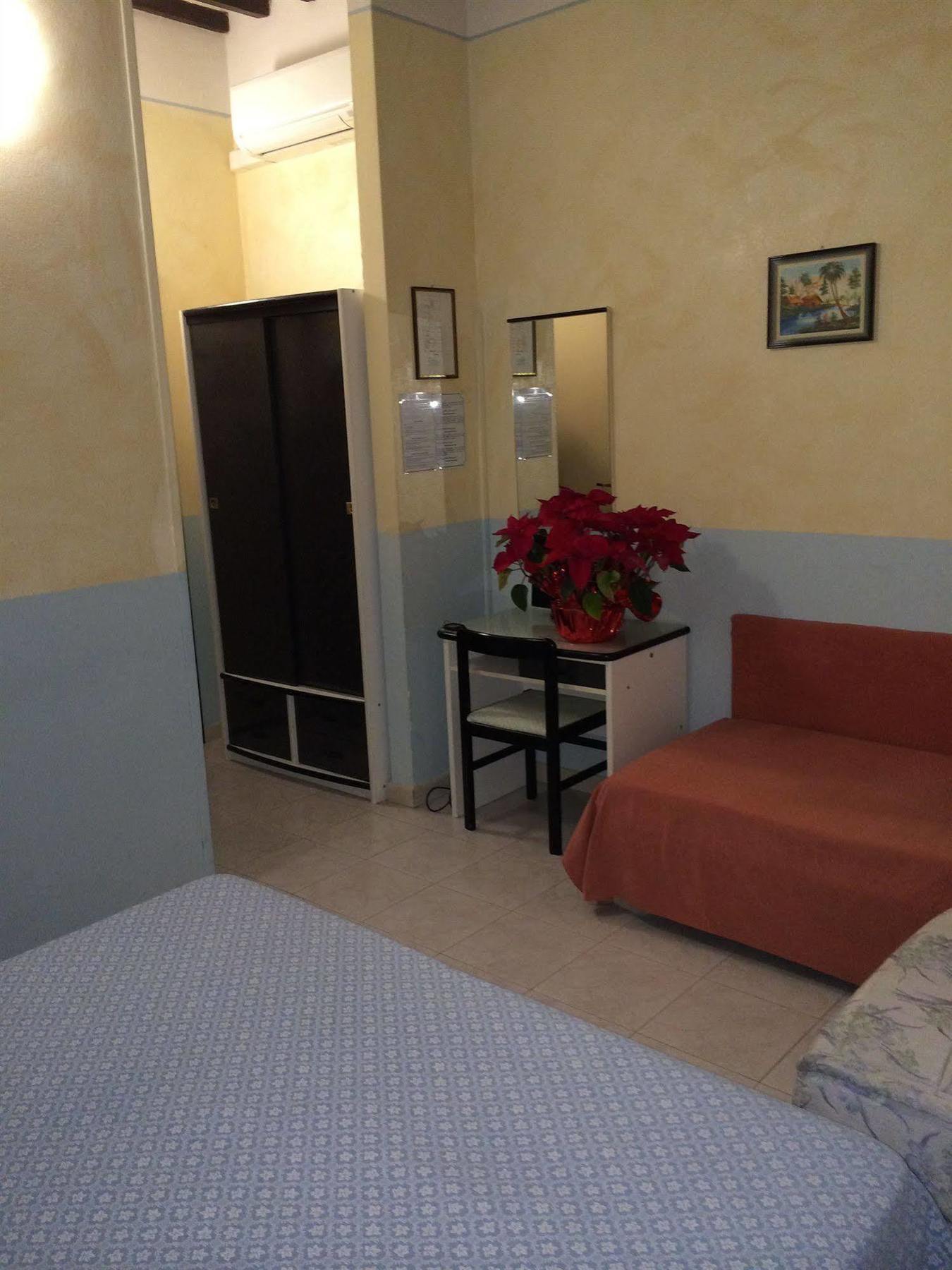Hotel Amalfitana Pisa Exterior foto
